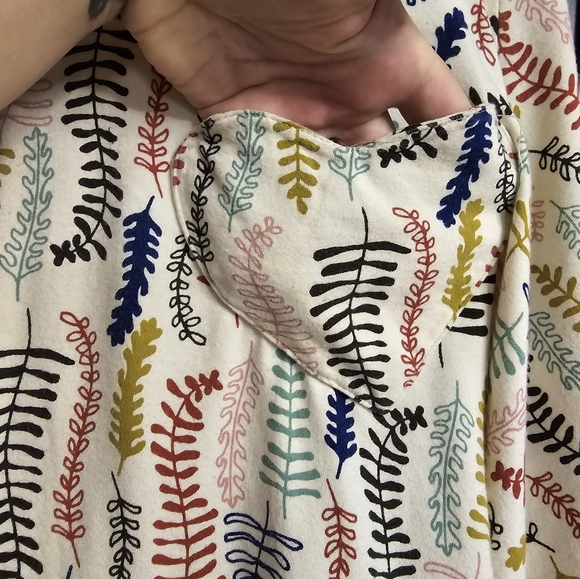 Effies Heart Lavender Leaf Skirt - Picture 3 of 4